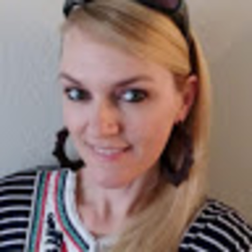 Meet your Posher, Carrie